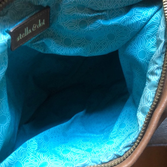 Leather Waverly 3 Way Stella and Dot Crossbody - Picture 7 of 9